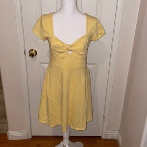 Forever 21 yellow dress size large​​​​​